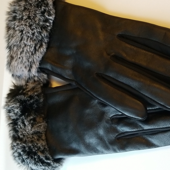 Genuine Merchandise Accessories - Genuine leather gloves